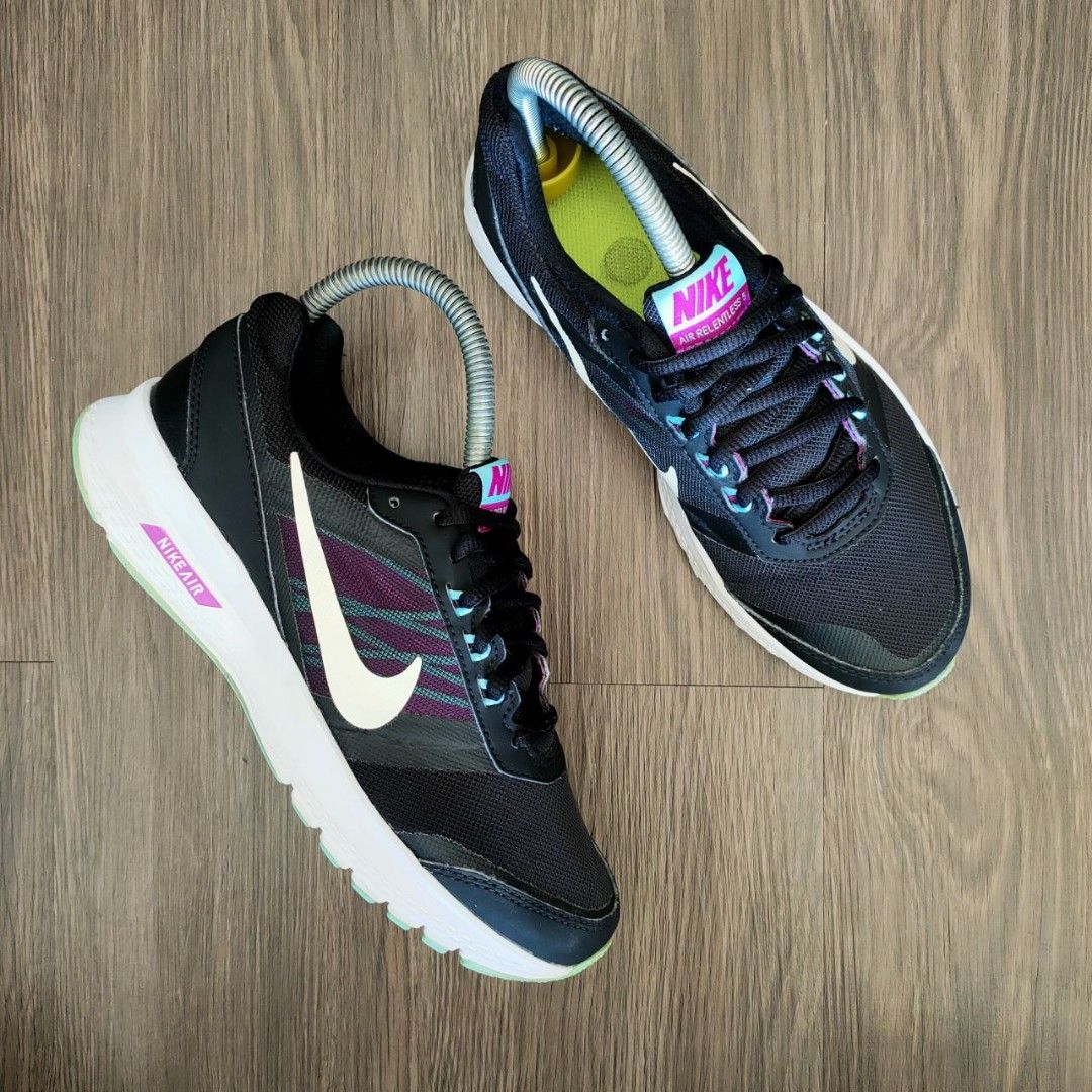 Nike 23.5 cm 2025