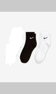 Nike Everyday Lightweight
Training Ankle Socks (3 Pairs)
