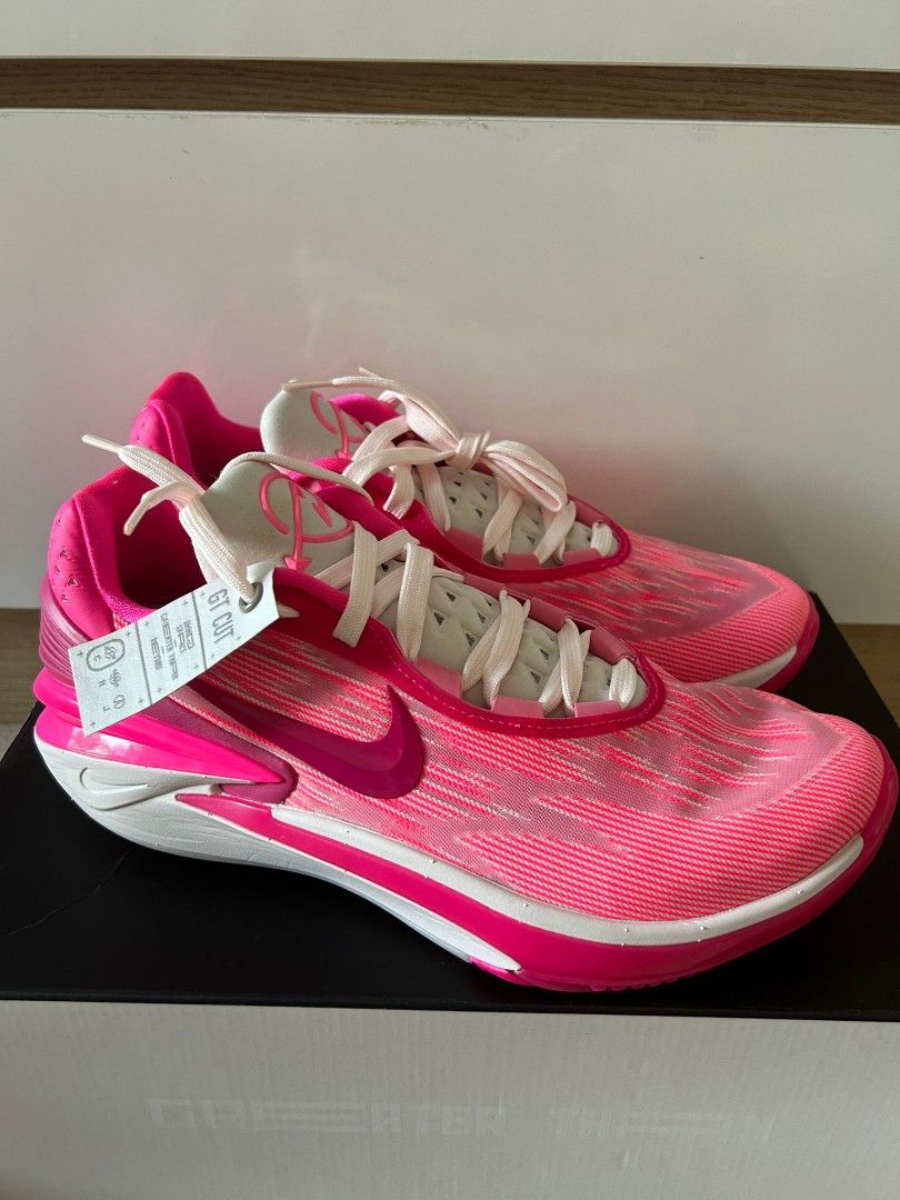 Nike 18 hyper pink top