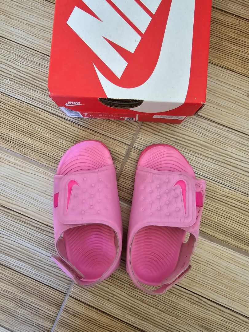 Nike sandals for kids girls hot sale