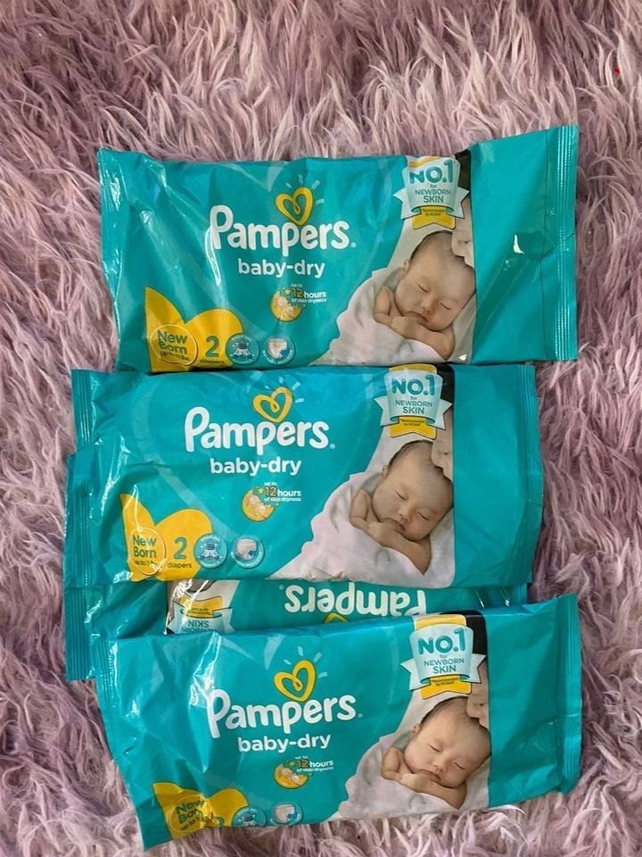 Pampers Diapers Newborn Size (Category: Diapers & Baby Wipes) located in Muntinlupa City. Submitted by trish987 (Listing ID 1307163623, Image 1). Description: Pampers diapers Newborn Size In packs of 2s Hygienic and travel friendly p480 for 50 pcs.
