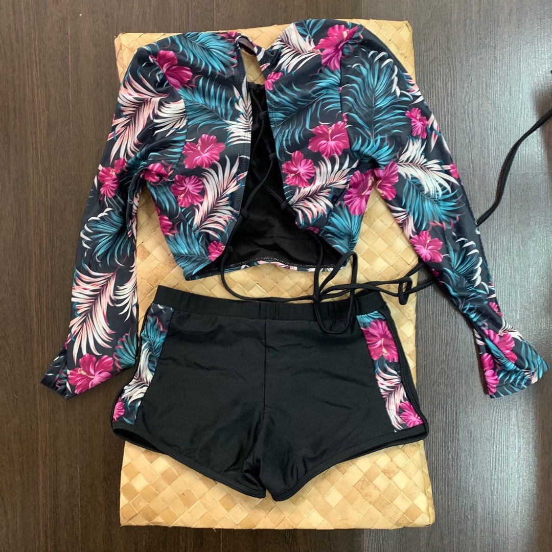 Shein Rash Guard Shorts Set (Category: Bikinis & Swimsuits) located in Manila. Submitted by thebookclubz (Listing ID 1307166043, Image 2). Description: .