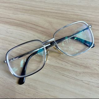 SUIHO TITAN Vintage eyeglass. Vintage glasses
