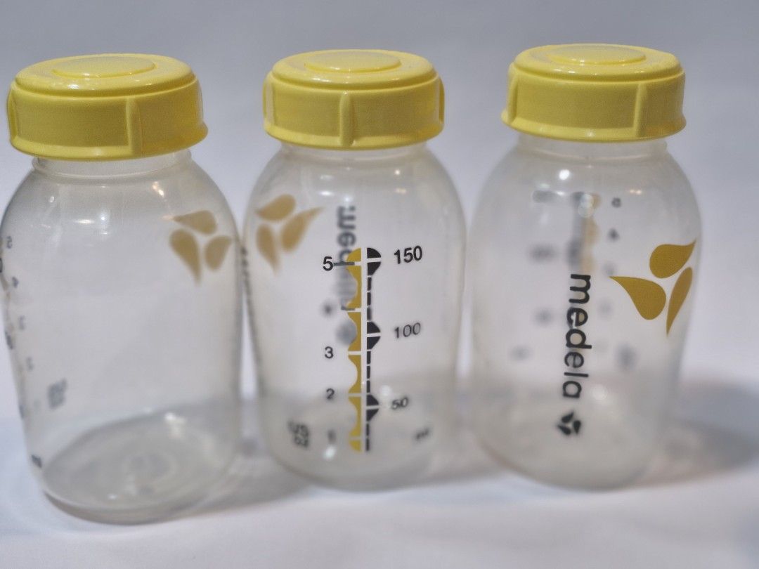 Take All - Authentic Medela Breastmilk Storage Bottles (Category: Breastfeeding & Bottle Feeding) located in Mandaluyong City. Submitted by mrynl (Listing ID 1307203636, Image 1). Description: Take all 3 for Php299 only. EUC. No damage. These were used solely for storing breastmilk in the refrigerator (never frozen), and only when I report to the office 2x a week. Direct feeding kami ni baby when I am home. Selling low for quick disposal. I can d