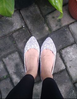 (Kategori: ) berada di . Dikirim oleh stuffbysr (ID iklan 1307097849, Gambar 1). Deskripsi: .