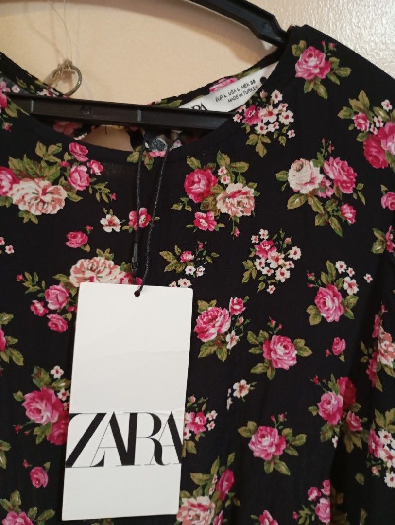 Zara printed midi dress (Category: Dresses) located in San Mateo. Submitted by meremar (Listing ID 1307180372, Image 3). Description: brand new.