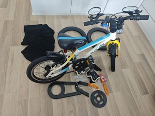（分類：）位於 。 由 edward211hk 提交（商品編號 1307241346，圖片 1）。簡介： 。