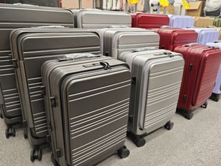 （分類：）位於 。 由 luggage_dynasty 提交（商品編號 1236537795，圖片 1）。簡介： 。