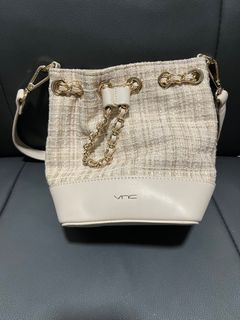 （分類：）位於 。 由 quackie_ 提交（商品編號 1307241077，圖片 1）。簡介： 。