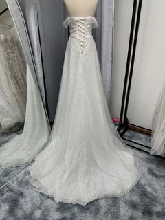 （分類：）位於 。 由 nn.llll 提交（商品編號 1307329402，圖片 1）。簡介： 。