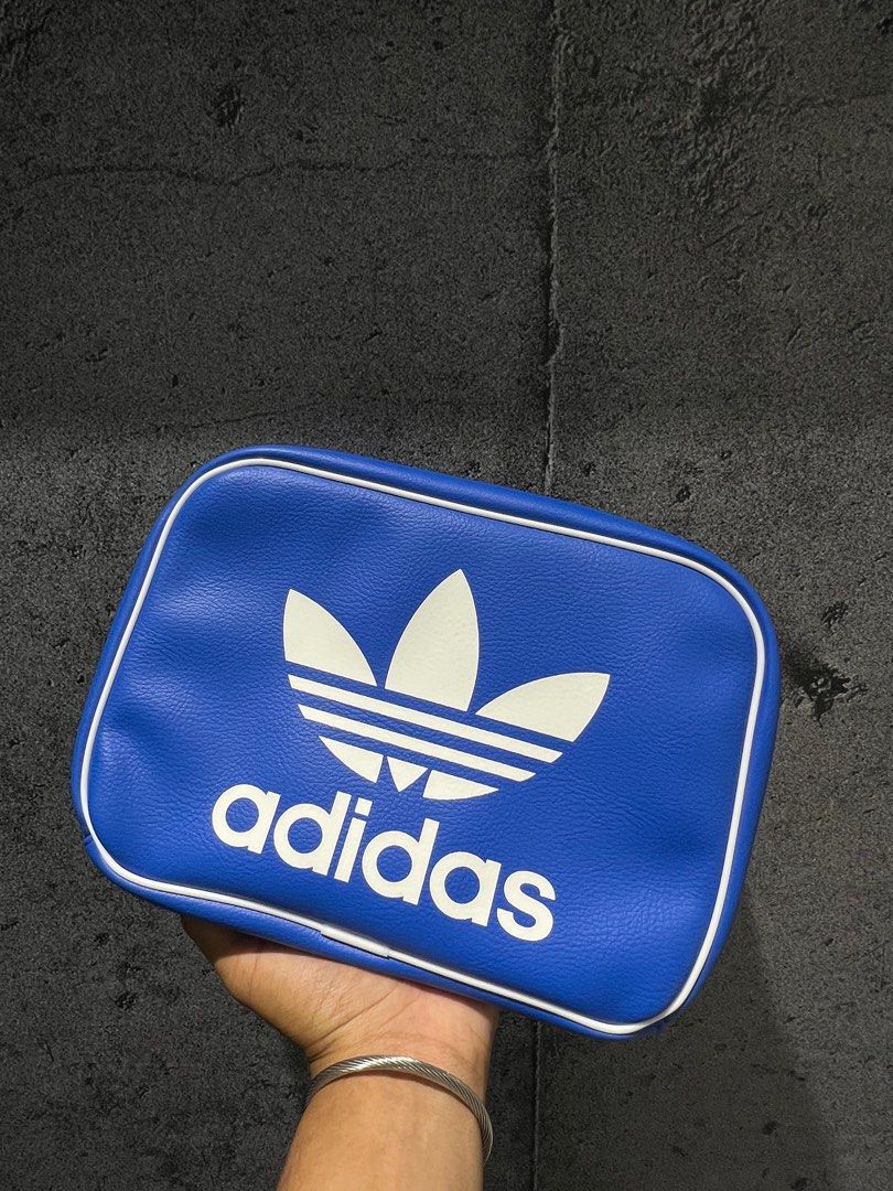 Adidas cosmetic bag shop
