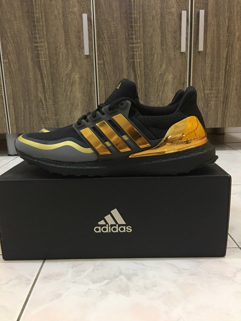 Adidas Ultraboost gold metallic running shoes 9.5uk