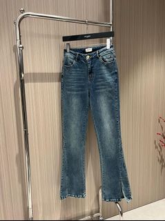 (Category: ) located in . Submitted by luxurycloset.shop (Listing ID 1307375949, Image 1). Description: .