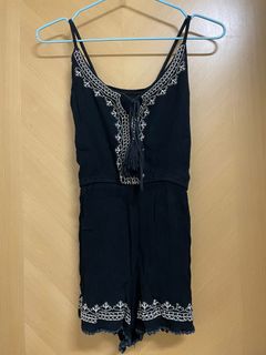 （分類：）位於 。 由 tifffdeclutters 提交（商品編號 1307270887，圖片 1）。簡介： 。