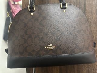 (Category: ) located in . Submitted by an89preloved (Listing ID 1307341743, Image 1). Description: .