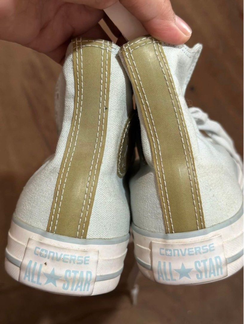 CONVERSE ORIGINAL HI CUT in MINT GREEN (Category: Sneakers) located in Makati City. Submitted by skye_matthiah (Listing ID 1307316538, Image 2). Description: BRAND NEW & NEVER BEEN USED CONVERSE HI CUT SHOES! SIZE 36 / SIZE 6 Flaw: May stain kayo na maglinis but overall CONDITION BRAND NEW HINDI NAGAMIT MAY TAG PA!! Orig PRICE ON TAG 3K plus…..