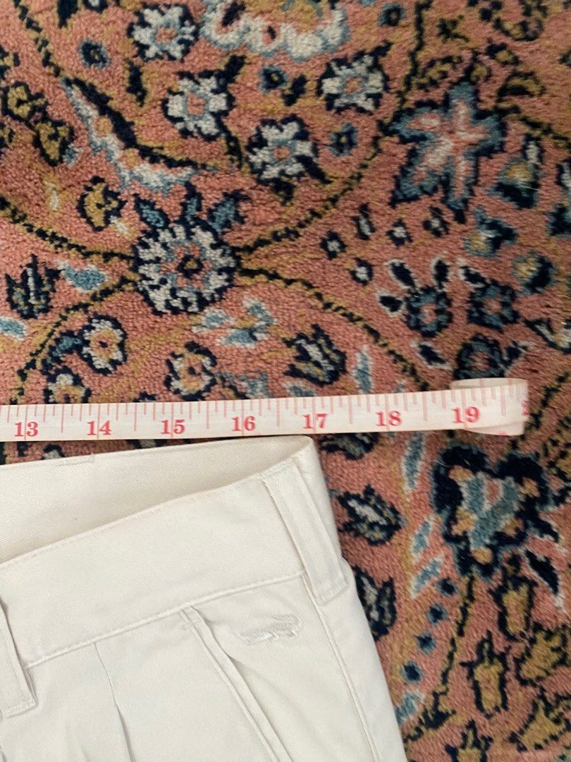 Crocodile Light Beige Trousers (Category: Trousers) located in Pasig City. Submitted by AndyY (Listing ID 1307298159, Image 2). Description: 34 Waist 37.5 Length Issue with stitching under crotch .