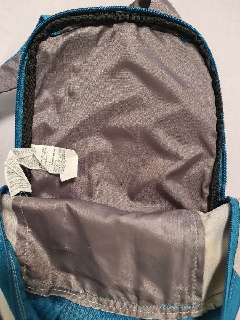 Decathlon mini backpack hot sale