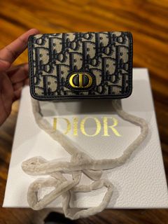 (Category: ) located in . Submitted by danishhakimwardrobe (Listing ID 1307358734, Image 1). Description: .