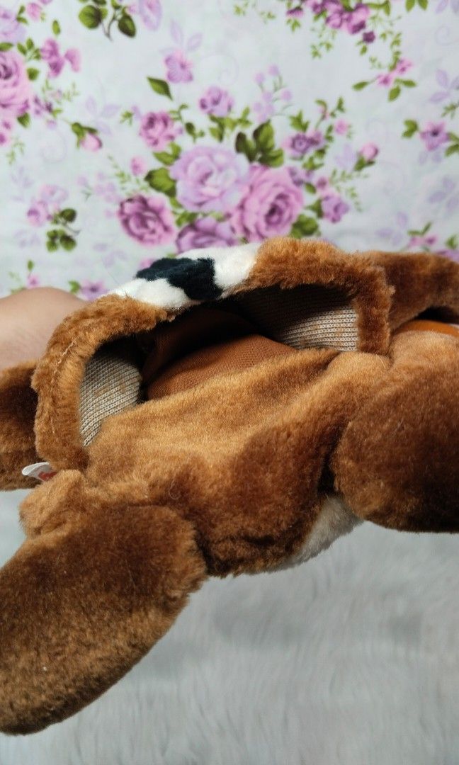 DISNEY Puppety Chip Chipmunk Puppet plush (Category: Plushies & Soft Toys) located in Navotas City. Submitted by tindahan.ni.lyn (Listing ID 1305779074, Image 3). Description: need wash.. Please Read Before Making Offer Location: Navotas City, Metro Manila -Items Are Crossposted -Pay After Invoice Sent + SF -No Reservation -please manage your expectations! -all items from our shop are preloved, second hand or like new with papertag -some of them 