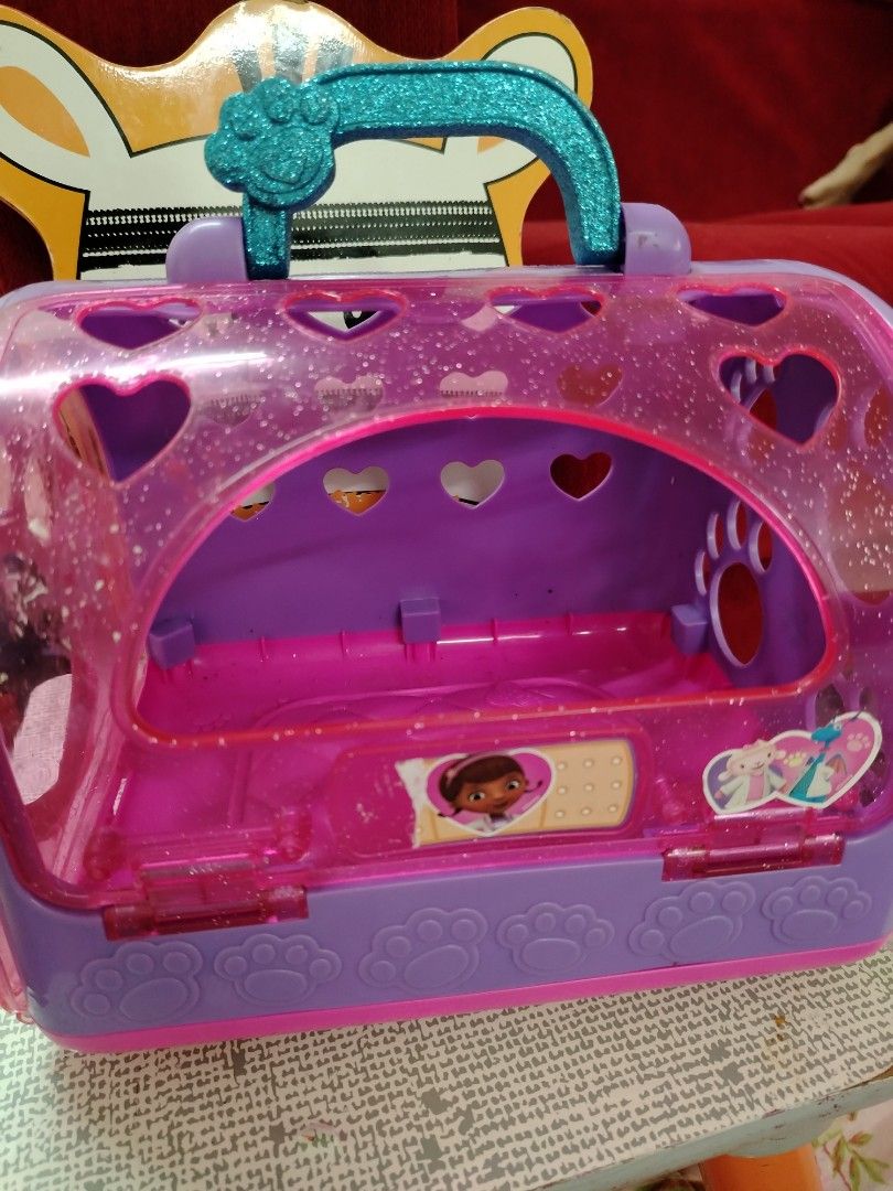 On the go pet carrier doc mcstuffins discount