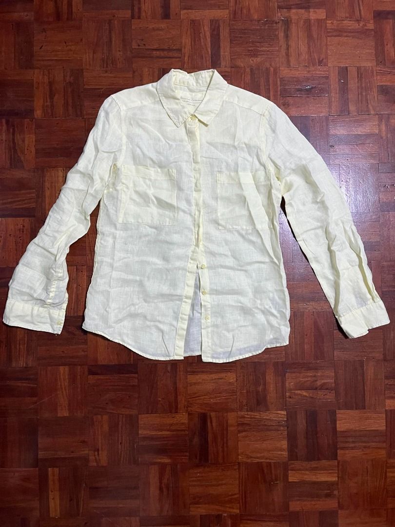 Essentials Collection long sleeve (Category: Longsleeves) located in Quezon City. Submitted by official.lostcorner (Listing ID 1307383625, Image 1). Description: Original Essentials Collection. No issues. Looks good as new..