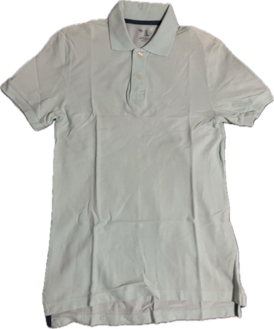 GAP POLO SHIRT (Category: Tshirts & Polo Shirts ) located in Paranaque City. Submitted by dnlem (Listing ID 1307385162, Image 1). Description: GAP Original Size: XS (Men) Rfs: decluttering & rarely used msg me for more pictures negotiable .