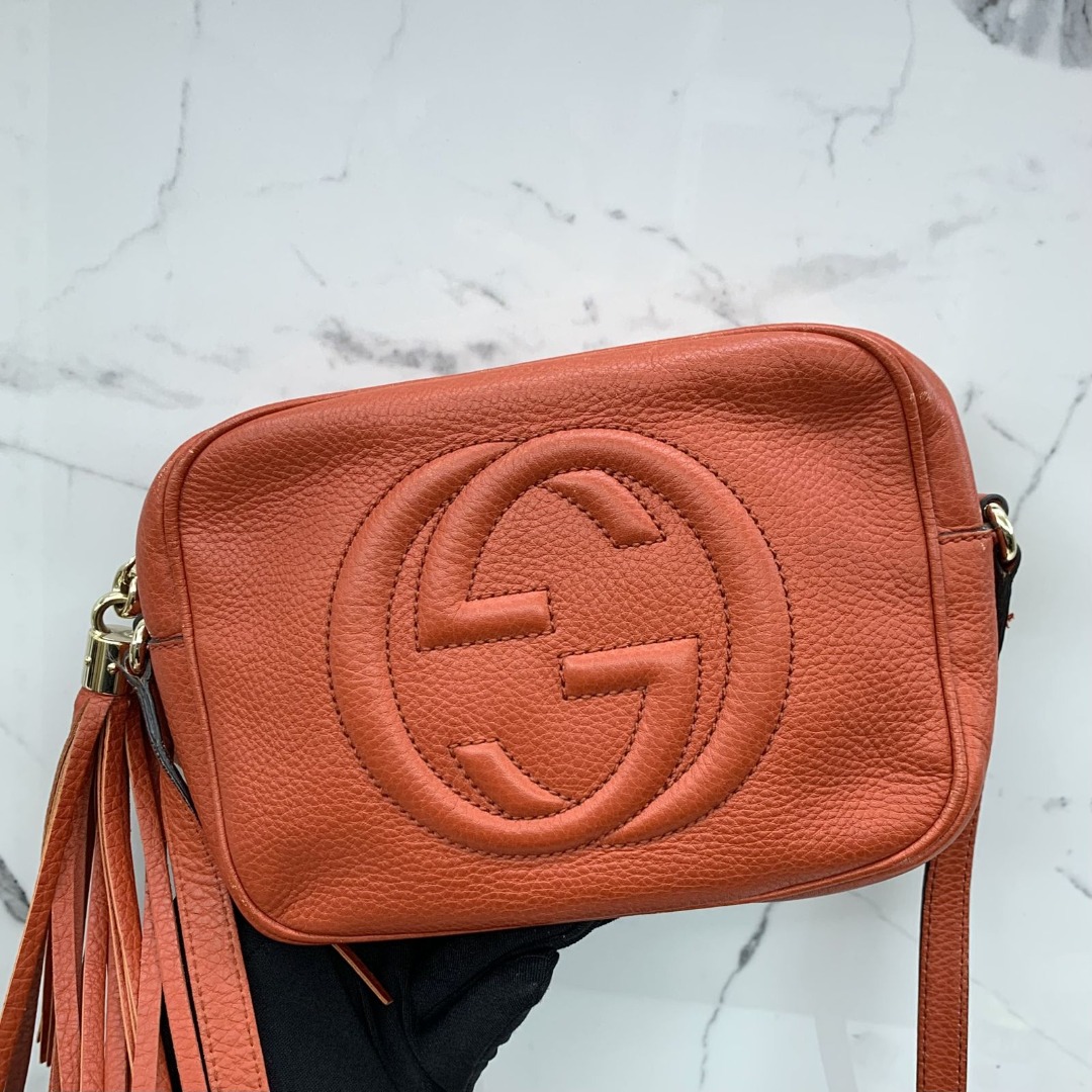 DISCOUNTED GUCCI 308364 SOHO TASSLE CAMERA SHOULDER BAG 247024254 WE Luxury Bags Wallets on Carousell