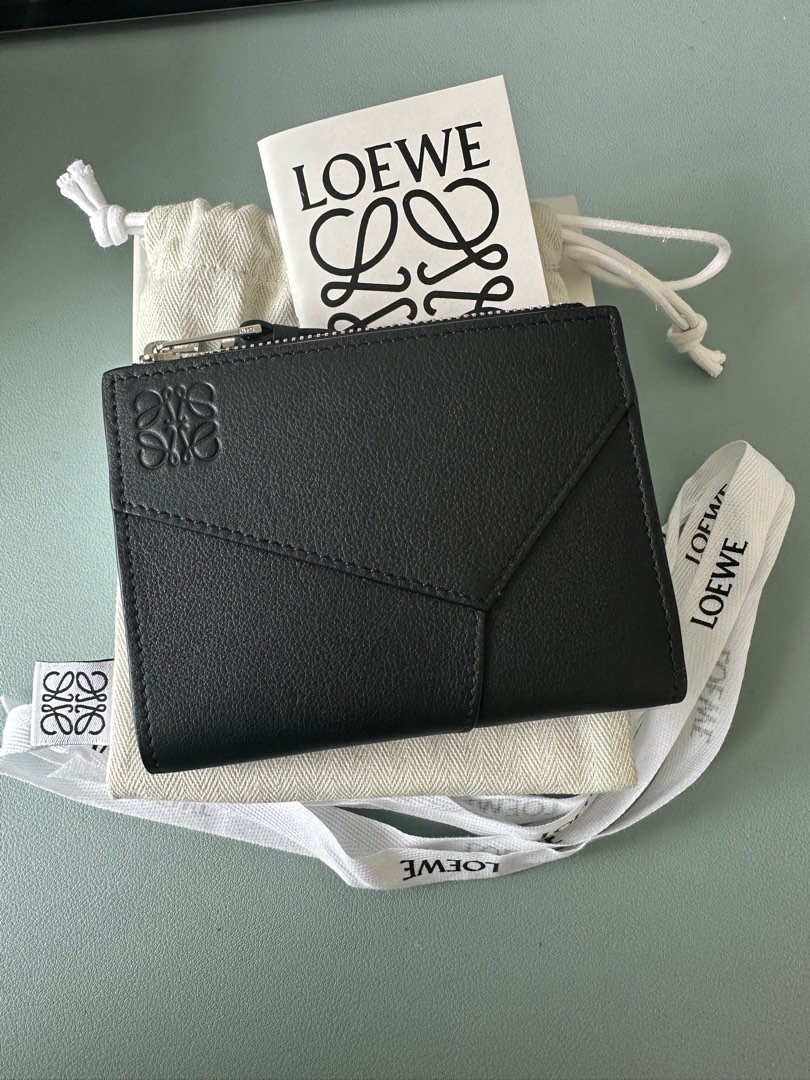 Loewe Puzzle Slim Compact Wallet in Calfskin Luxury Bags Wallets on Carousell