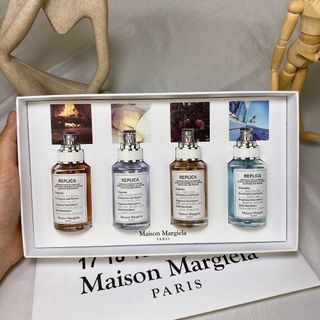 Maison Margiela Perfume Sample Set 30ml Four-piece Set with Spray: By the Fireplace Eau de Toilette, Lazy Sunday Morning Eau de Toilette, Jazz Club Eau de Toilette, Sailing Day Eau de Toilette64240586237185110