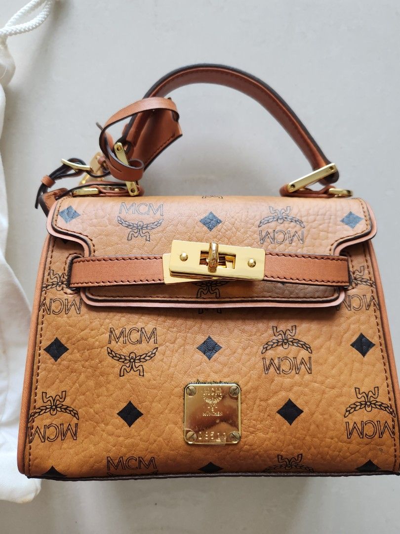 MCM mini kelly