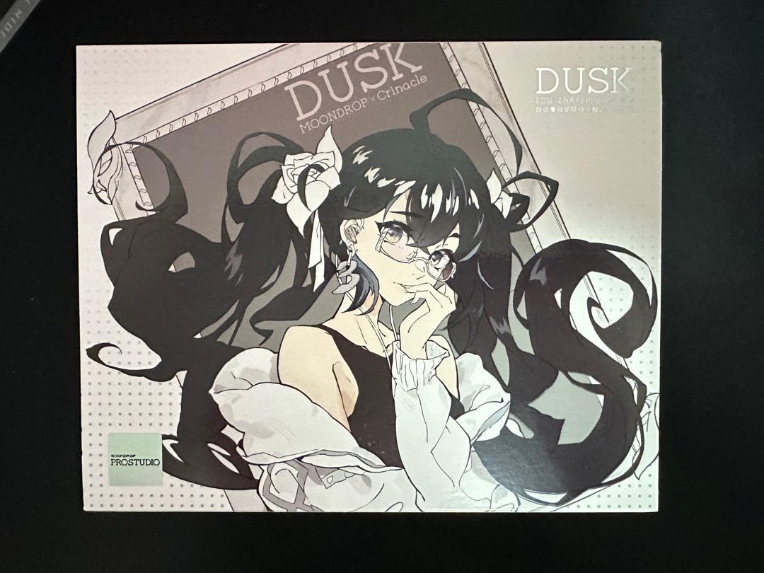 Moondrop x Crinacle DUSK 2 DD + 2 BA + 2 Micro planar tribid Inear monitor (IEM) / earphone