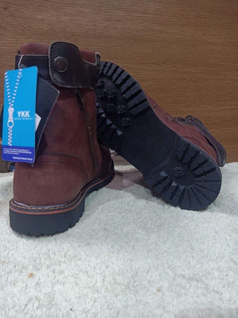 Motorcycle Brown Komine Riding Boots Size 8 (Category: Sneakers) located in Caloocan City. Submitted by sulithoyce (Listing ID 1307372200, Image 3). Description: Selling brand new Komine Brown Vintage Motorcycle Riding Boots at below SRP - Price: 5000 PHP - Size: US 8 / EU 42 / JPY 26.5cm - Mode of payment: Cash, Gcash or Bank Transfer - Either cash/payment on pickup from location or buyer is responsible for delivery + paying for item in advance 