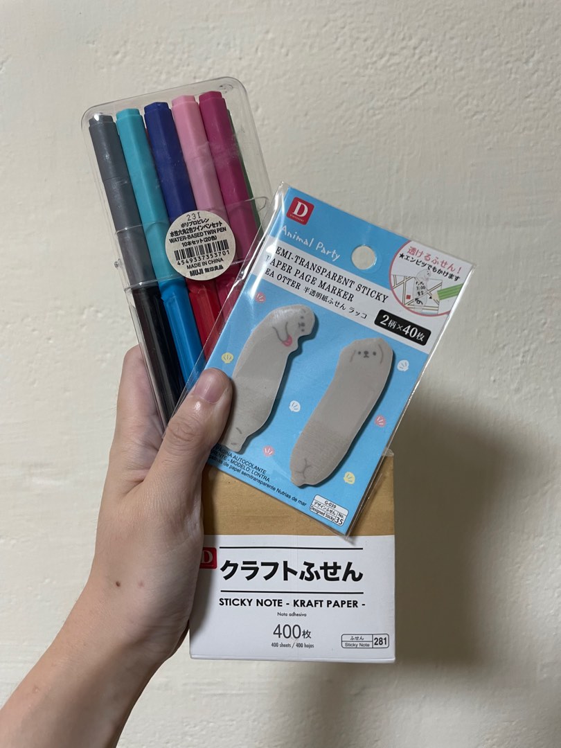 (Avail till 11 Jun) Muji daiso bundle marker pens, post its, Hobbies