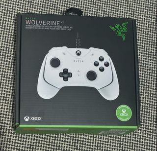 New: Razer Wolverine V2 wired controller for Xbox one / series S/X, PC (BELOW SRP!)
