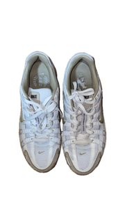 (Category: ) located in . Submitted by wavey.closet (Listing ID 1307367475, Image 1). Description: .