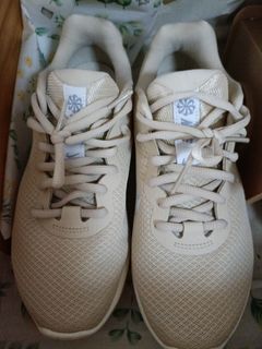 (Category: ) located in . Submitted by webbutik (Listing ID 1307246501, Image 1). Description: .
