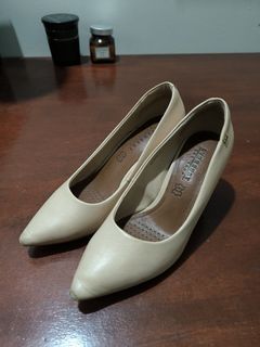 (Category: ) located in . Submitted by theyellowcake (Listing ID 1307325617, Image 1). Description: .