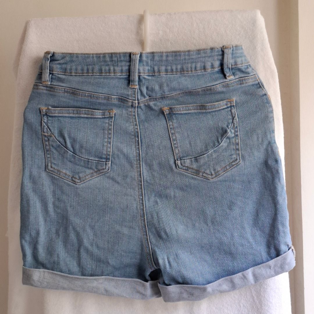 Penshoppe Denim Shorts Medium Women s Fashion Bottoms Shorts on Carousell