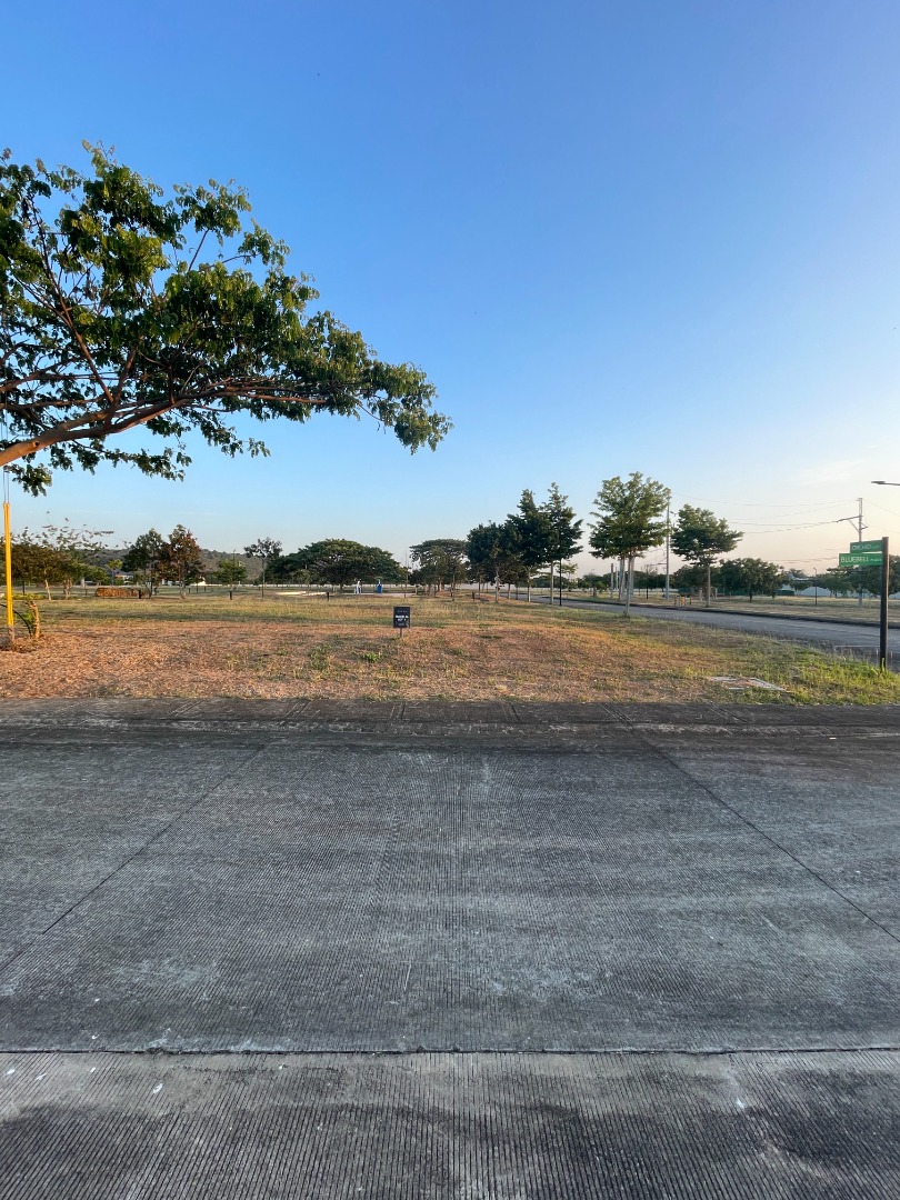 (Category: ) located in . Submitted by karlabarcelona_remax (Listing ID 1307313696, Image 1). Description: .