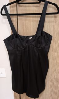(Category: ) located in . Submitted by sboutique (Listing ID 1307352673, Image 1). Description: .
