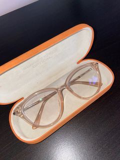 Sunnies Specs / Glasses