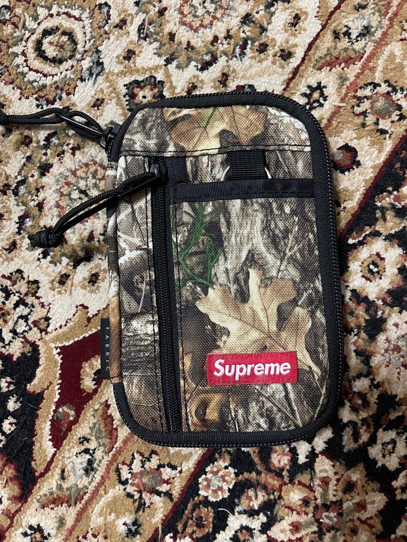 Supreme fw19 small zip pouch 2025