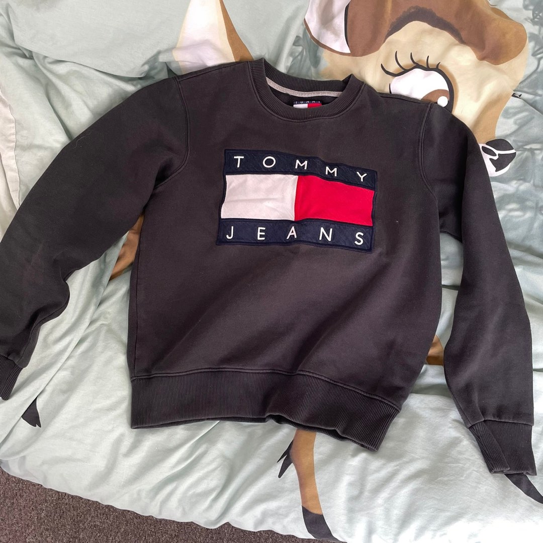 Tommy jean sweatshirt cheap