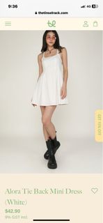 (Category: ) located in . Submitted by thewardrobedream (Listing ID 1307245395, Image 1). Description: .