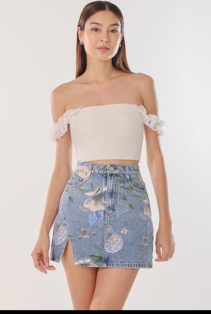 white ruffle strap top