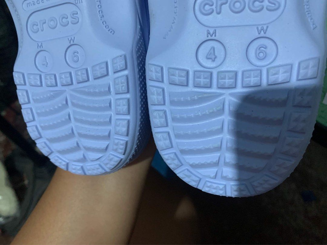 W6 powder blue classic clog (Category: Flats & Sandals) located in Manila. Submitted by bukid (Listing ID 1307302877, Image 2). Description: .