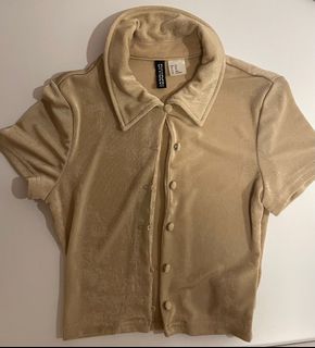 （分類：）位於 。 由 s34bla 提交（商品編號 1307369660，圖片 1）。簡介： 。