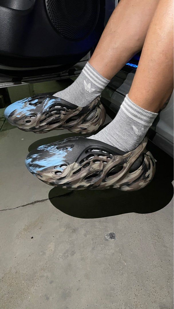 adidas foam runner on feet