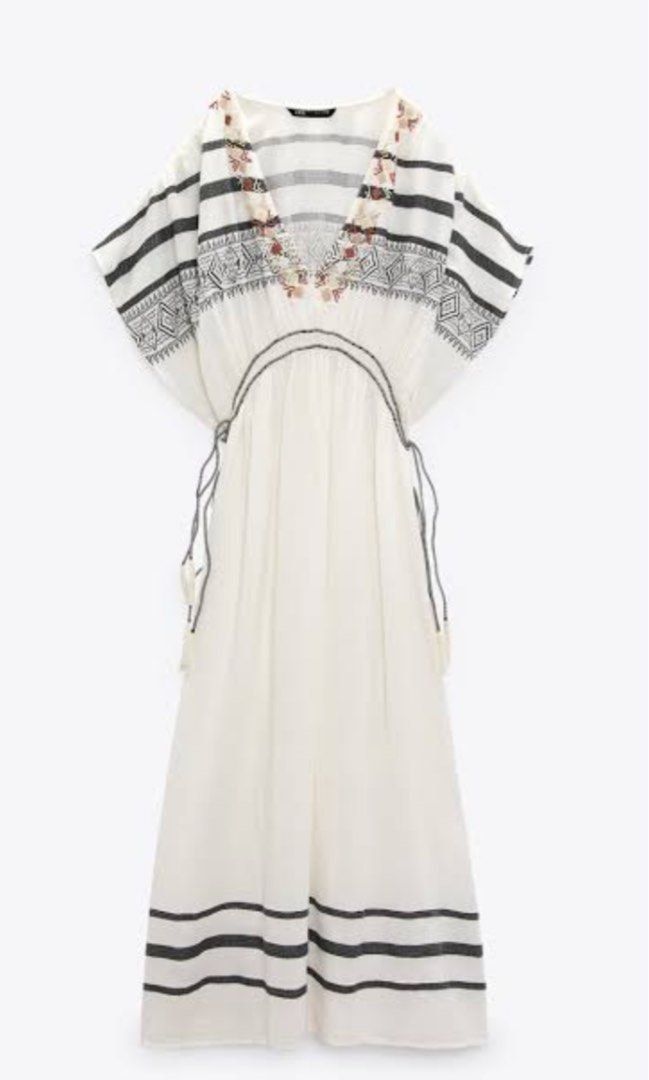 ZARA Voluminous Oversized Ecru Maxi Dress, Women's Fashion, Dresses & Sets,  Dresses on Carousell